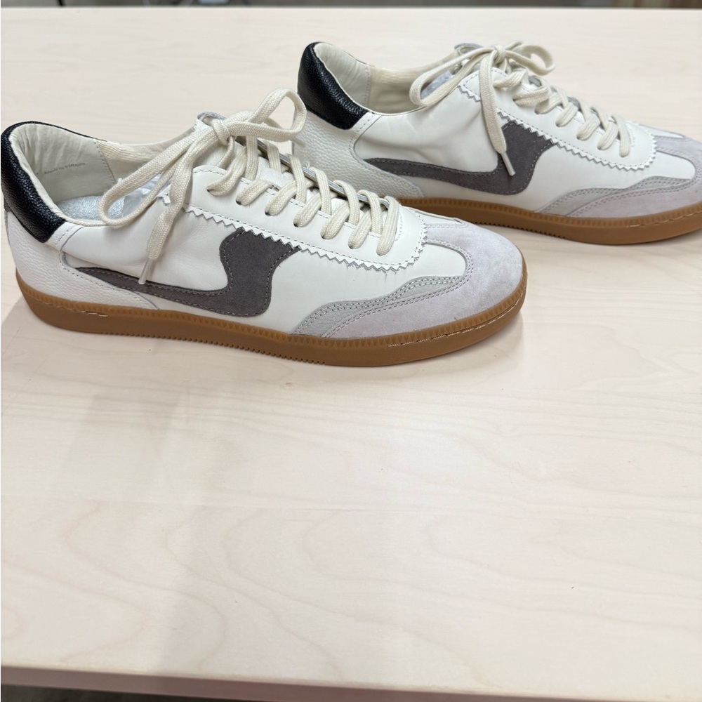 New Dolce Vita Notice Sneakers White Grey Leather Size 11